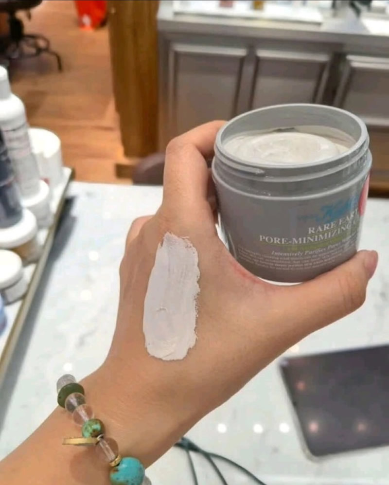 قناع كيهلز للتنظيف العميق للمس - مراجعة Skincare La Roche Posay وسعره